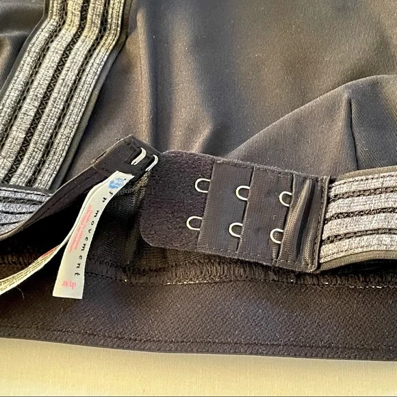 Free People Printed Practice Makes Perfect Active Bra Crossback Black Combo NWT - Picture 9 of 16